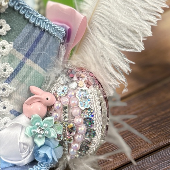 Easter Headband, Colorful Feathered Mini Top Hat, Spring Asymmetrical Headband main image 10